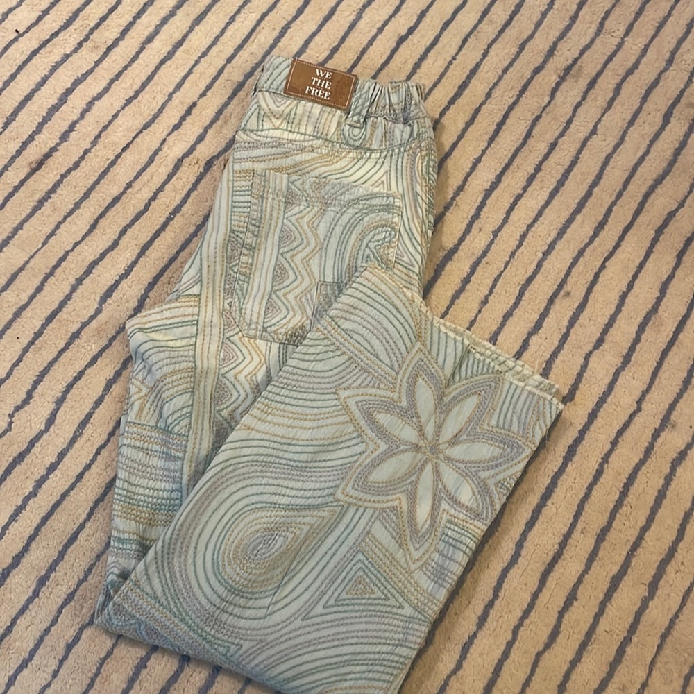 Beautiful free people detailed jeans
